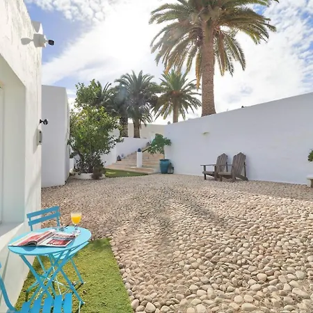 Luxury Riad Mauresque-Villa Jazuzzi&Andalu Villa *