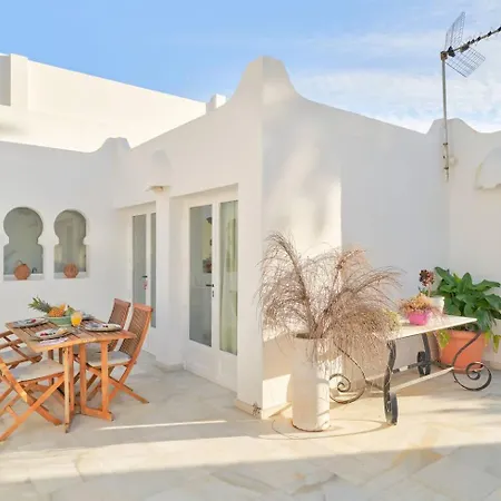 Luxury Mauresque-villa Jazuzzi & Andalu Villa *